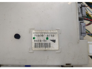 Блок предохранителей  Lexus IS 2005-2013      827053050    2.2