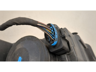 Фара передняя  Volkswagen Golf 6 2009-2012 правая 