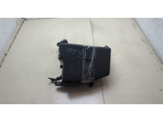 Блок предохранителей Scion tC 2010-2016 8266221060