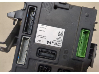 Блок комфорта Nissan Rogue 2014-2020 284B17FL1A