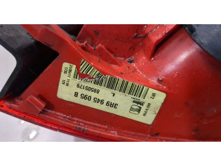 Задний фонарь 3R9945095B