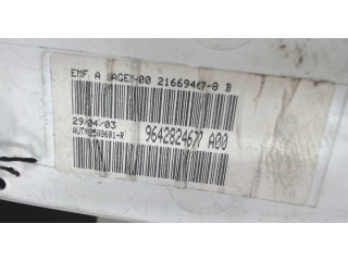 Дисплей бортового компьютера Citroen Berlingo 2002-2008 9642824677a00
