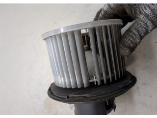 Моторчик печки  Nissan Tiida 2004-2010 27210EM12A    27210EM12A   