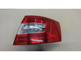 Задний фонарь 5E5945112