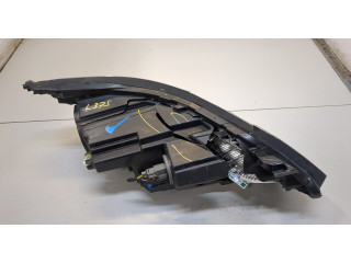 Фара передняя Chevrolet Equinox 2017- левая