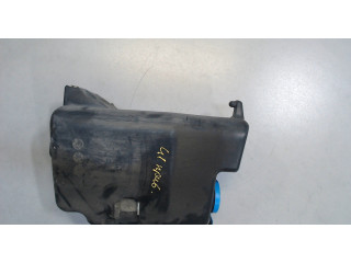 Бачок омывателя  Infiniti QX56 2004-2010 4ASH67480AD, 289107S000    5.6
