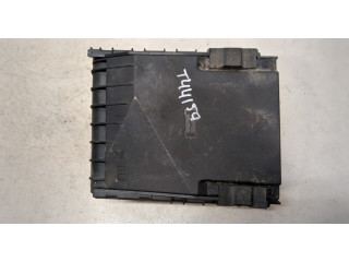 Блок предохранителей Skoda Yeti 2013-2018