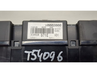 Панель приборов  Volkswagen Passat 6 2005-2010       3C0920971E     