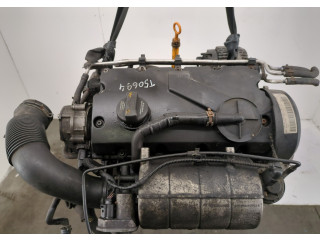 Форсунка топливная Volkswagen Caddy 2004-2015