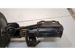 Стойка амортизатора  Pontiac Vibe 1 2002-2008      