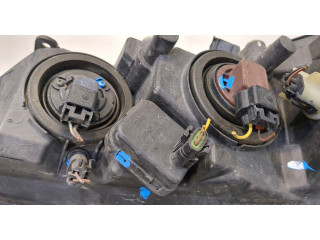 Фара передняя Opel Zafira A 1999-2005 правая