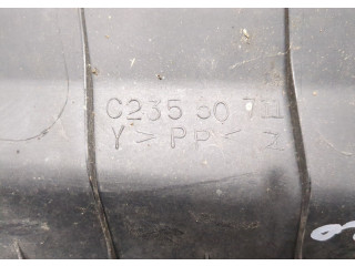 Решетка радиатора  Mazda 5 (CR) 2005-2010          