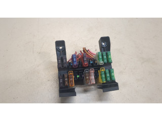 Блок предохранителей  Mercedes E W211 2002-2009           1.8