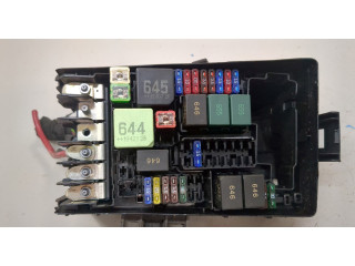 Блок предохранителей Volkswagen Jetta 7 2018-2024 5Q0937132B