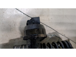 Форсунка топливная Volkswagen Transporter 5 2003-2009 070130073R