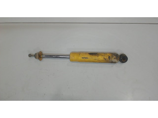 Стойка амортизатора  Mitsubishi Pajero 1990-2000 MB633900    3  бензин