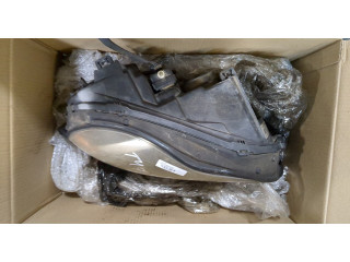 Фара передняя  Volvo XC90 2006-2014 правая 