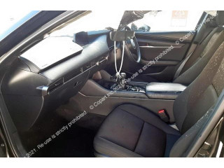 Подушка безопасности водителя Mazda 3 (BP) 2019-