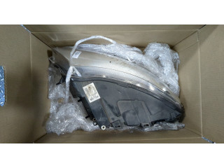 Фара передняя  Audi A6 (C6) 2005-2011 правая 