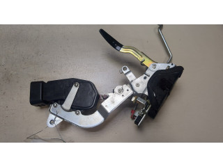 Замок багажника  Suzuki Jimny 1998-2012       