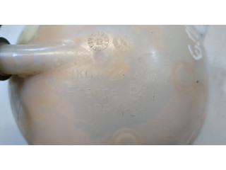 Бачок расширительный  Volkswagen Passat 7 2010-2015 Европа    