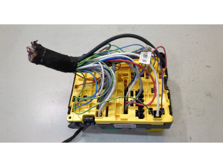 Блок БСМ  Citroen C4 Cactus      9804846880   