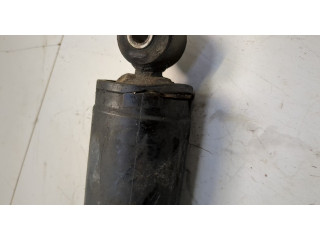 Стойка амортизатора  Chevrolet Tahoe 1999-2006      