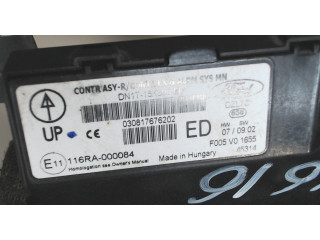 Блок комфорта Ford Transit (Tourneo) Courier 2013-2018 030817676202