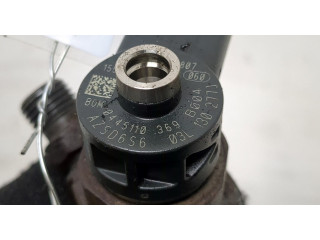 Форсунка топливная Volkswagen Golf 6 2009-2012 03L130277J