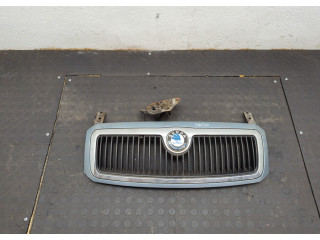 Решетка радиатора  Skoda Fabia 1999-2007          