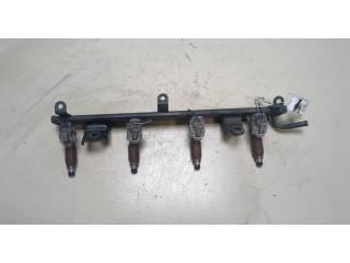 Форсунка топливная Suzuki Ignis 2000-2004