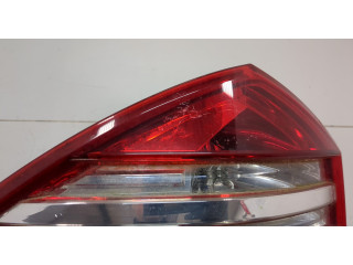 Задний фонарь          