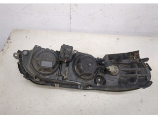 Фара передняя  Volvo V70 2001-2008 левая 