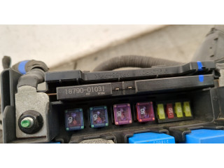 Блок реле KIA Venga