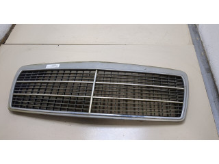 Решетка радиатора Mercedes E W210 1995-2002
