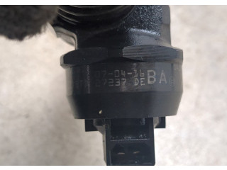 Форсунка топливная  Skoda Roomster 2006-2015    038130073AG     