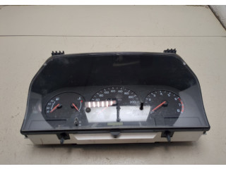 Панель приборов  Volvo 850       9148571     