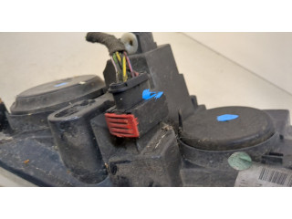 Фара передняя Peugeot 307 правая