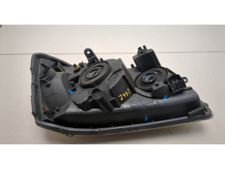 Фара передняя Toyota Highlander 1 2001-2007 левая