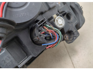 Фара передняя  Land Rover Discovery 4 2009-2016 правая 