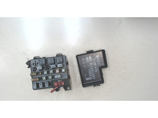 Блок предохранителей Volvo XC90 2002-2006 P04608767AC 2.9