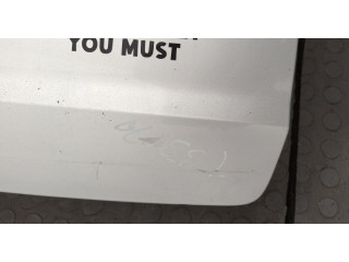 Замок багажника  Volvo V70 2001-2008       