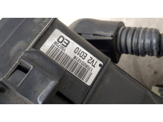 Блок предохранителей Honda Civic 2011-2017 TV2E010, 38256TA9E01