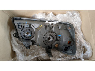 Фара передняя Toyota Highlander 1 2001-2007 левая