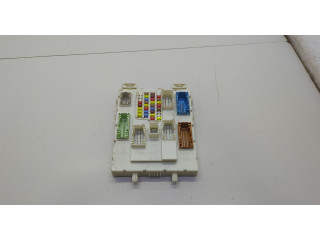 Блок предохранителей  Ford Focus 3 2011-2015         