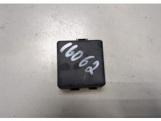 Крышка блока предохранителей Lexus LS460 2006-2012 8266250171 4.6