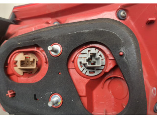 Задний фонарь          