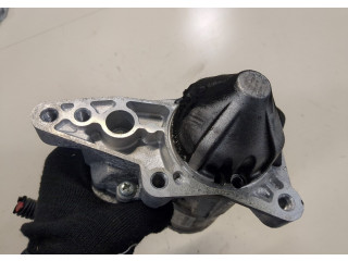 Стартер  Dacia Duster 1.6     