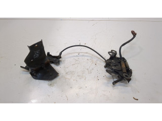 Замок капота Nissan Pathfinder 2012-2017