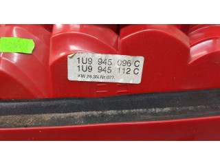 Задний фонарь          